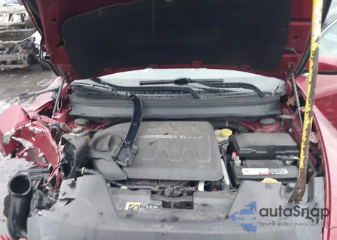 2017 Jeep Cherokee Latitude 4X4 z USA, uszkodzony, nr VIN 1C4PJMCS3HW608796